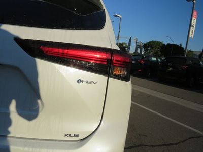 2026 Toyota Highlander Hybrid - Photo 11