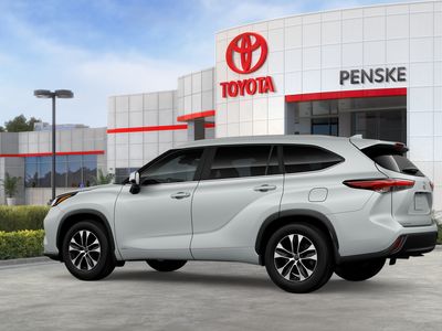 2026 Toyota Highlander Hybrid - Photo 49