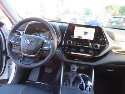 2026 Toyota Highlander Hybrid - Photo 26