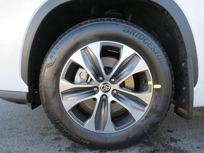 2026 Toyota Highlander Hybrid - Photo 6