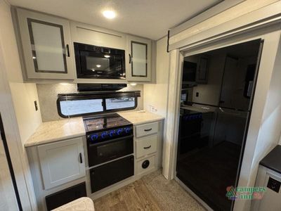 2023 Forest River RV Vibe - Photo 12