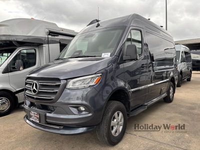 2025 Airstream Interstate 19 - Photo 2