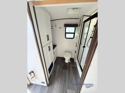 2022 Dutchmen RV Atlas - Photo 15