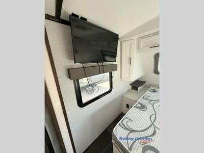 2022 Dutchmen RV Atlas - Photo 9