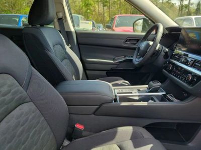 2026 Nissan Pathfinder — photo 33 view