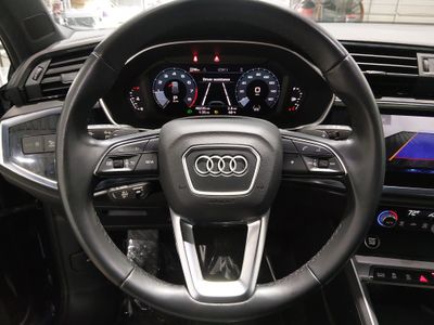 2024 Audi Q3 — photo 12 view