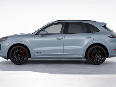 2026 Porsche Cayenne - Photo 2
