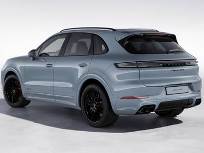 2026 Porsche Cayenne - Photo 3