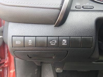 2024 Toyota Camry — photo 13 view