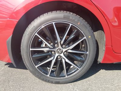 2024 Toyota Camry — photo 10 view
