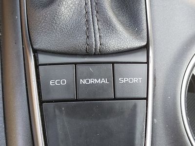 2024 Toyota Camry — photo 19 view