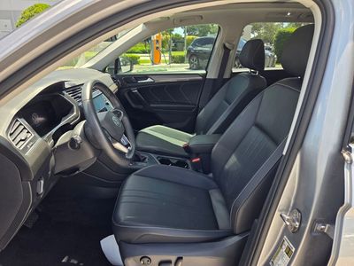 2023 Volkswagen Tiguan - Photo 11