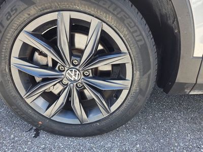 2023 Volkswagen Tiguan - Photo 10