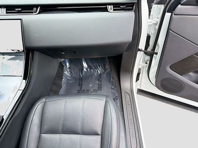 2025 Land Rover Range Rover Evoque - Photo 17