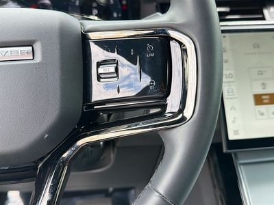 2025 Land Rover Range Rover Evoque - Photo 37