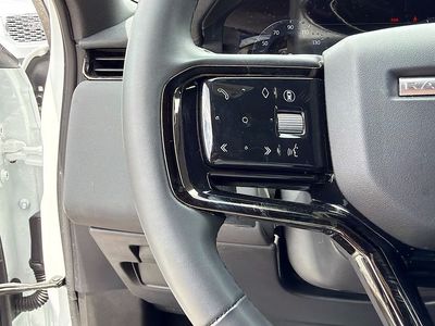 2025 Land Rover Range Rover Evoque - Photo 36