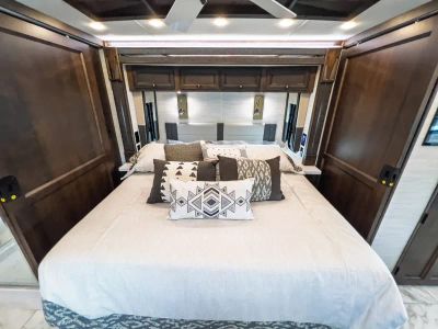 2026 Tiffin ALLEGRO BUS — photo 16 view