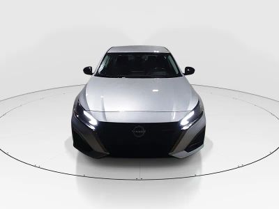2024 Nissan Altima - Photo 2