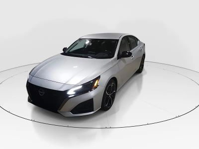 2024 Nissan Altima - Photo 3
