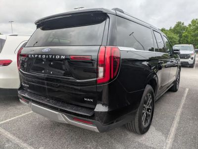 2025 Ford Expedition Max - Photo 2