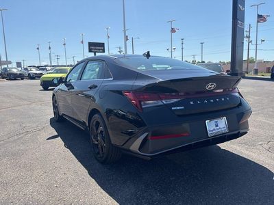 2026 Hyundai Elantra — photo 21 view
