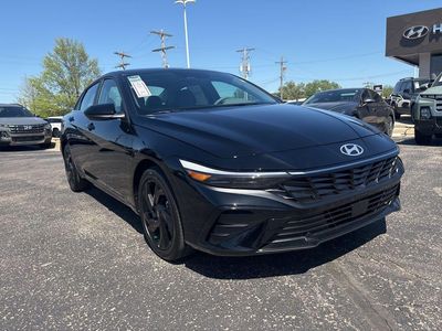 2026 Hyundai Elantra — photo 20 view