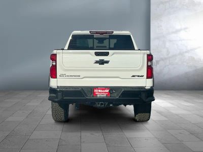 2026 Chevrolet Silverado 1500 — detail view