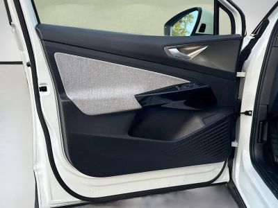 2025 Volkswagen ID.4 — photo 20 view