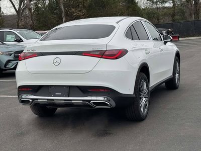 2026 Mercedes-Benz GLC — photo 10 view