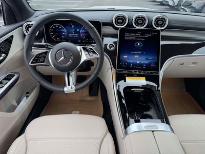 2026 Mercedes-Benz GLC — detail view