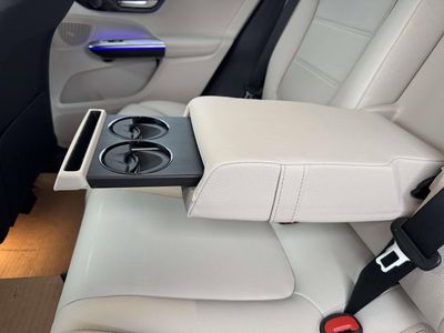2026 Mercedes-Benz GLC — photo 30 view