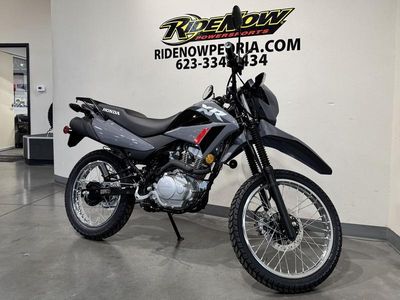 2025 Honda XR150L - Photo 2