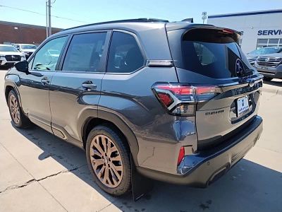 2026 Subaru Forester — photo 10 view