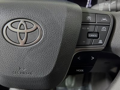 2026 Toyota Camry — photo 17 view