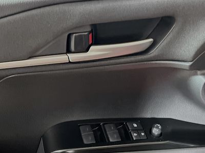 2026 Toyota Camry — photo 14 view