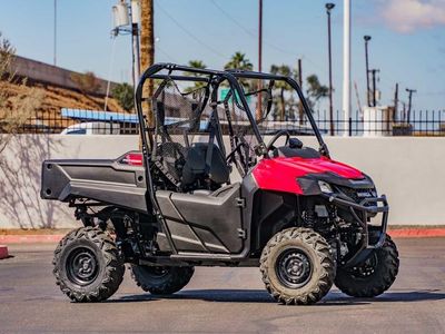 2026 Honda Pioneer 700 - Photo 1