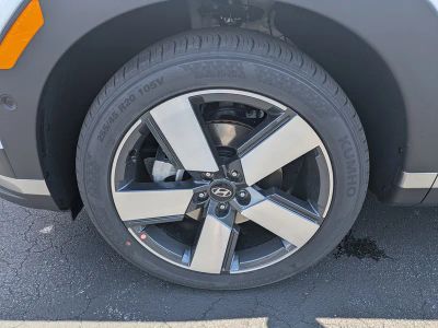 2026 Hyundai SANTA FE — photo 12 view