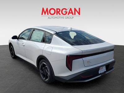 2025 Kia K4 - Photo 4