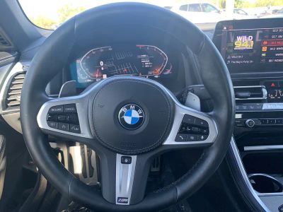 2025 BMW 8 Series — photo 19 view