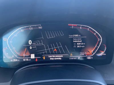 2025 BMW 8 Series — photo 21 view