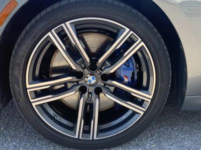 2025 BMW 8 Series — photo 22 view