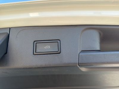 2023 Volkswagen Atlas - Photo 10