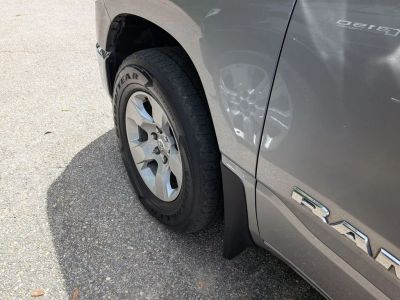 2022 Ram 1500 — detail view