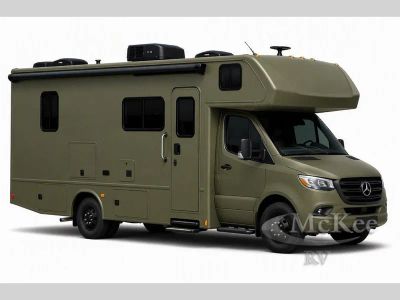 2027 Dynamax isata 3 — front three-quarter view