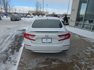 2018 Honda Accord Sedan EX 1.5T CVT — detail view