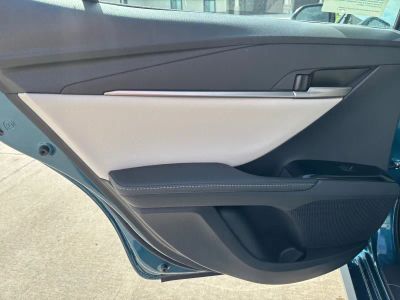2026 Toyota Camry — photo 15 view