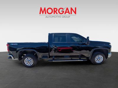 2025 Chevrolet Silverado 2500HD — side profile view