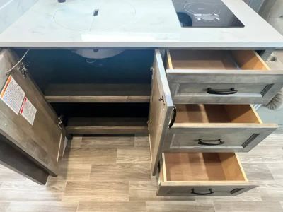 2026 Tiffin MIDAS — photo 12 view