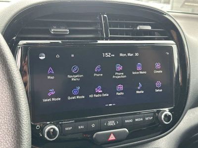 2023 Kia Soul — photo 12 view