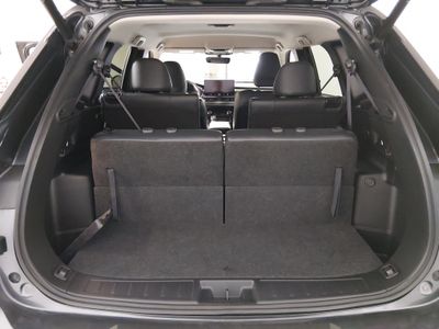 2025 Mitsubishi Outlander - Photo 11